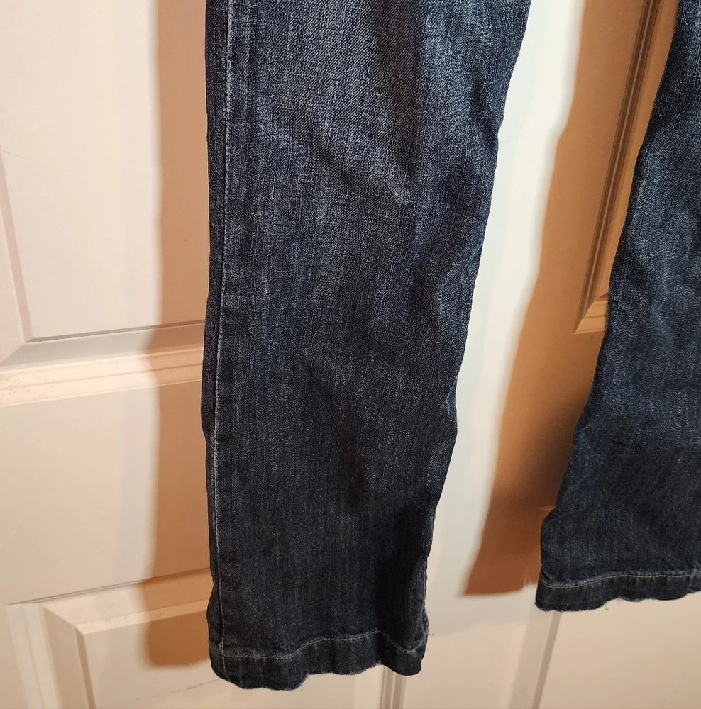 The Kate By Juicy Couture Vintage Blue Straight Leg Jeans Size 29
